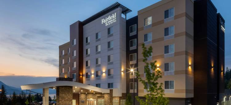 萨蒙阿姆万枫酒店及套房(Fairfield Inn & Suites Salmon Arm)图片