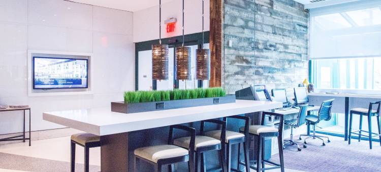 纽约肯尼迪机场万怡酒店(Courtyard New York JFK Airport)图片