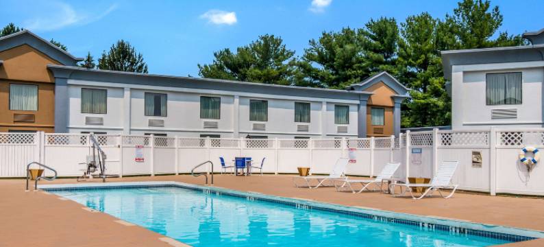 伊克诺套房酒店(Econo Lodge Inn & Suites)图片