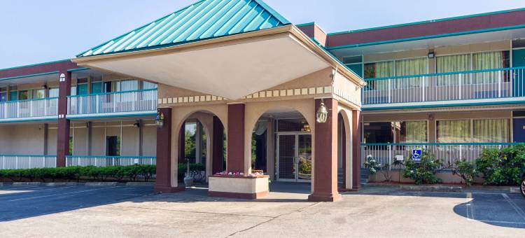 康乃狄格新伦敦6号汽车旅馆- 近娱乐场(Motel 6 Groton, CT)图片