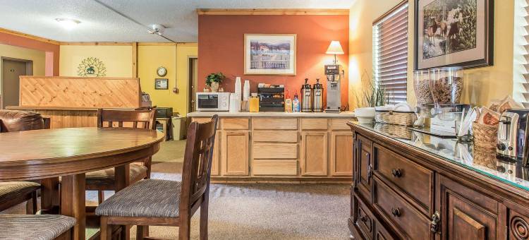 来福罗德威宾馆(Rodeway Inn)图片