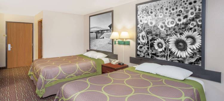 马斯卡廷温德姆速8酒店(Super 8 by Wyndham Muscatine)图片