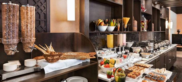 温德姆华美达安可统一雕像酒店(Ramada Encore by Wyndham Statue of Unity)图片