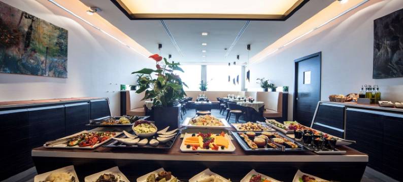 阿利商务休闲酒店(Arli Hotel Business and Wellness)图片