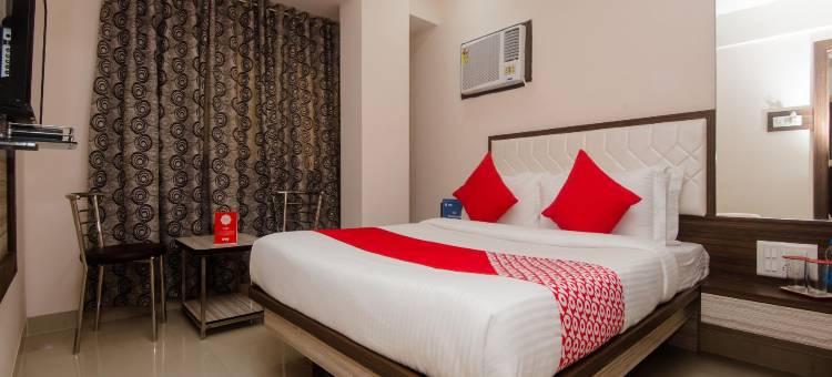 OYO 13511 宝石酒店(Hotel O Gems)图片