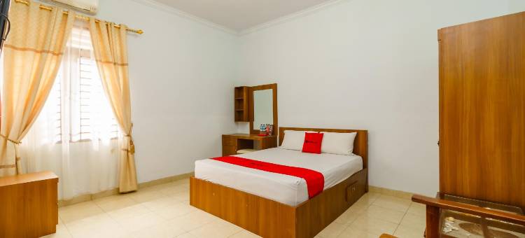 红多兹伊斯兰酒店-棉兰曼斯约Dr路(RedDoorz Syariah@Jalan Dr Mansyur Medan)图片