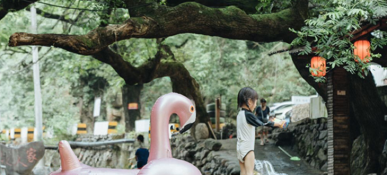 桐庐岩朵山宿(白云源店)图片