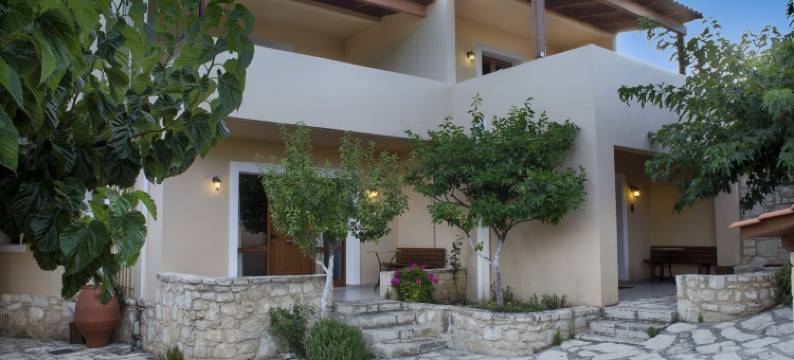 伊尔瑞诺酒店(Earino)图片