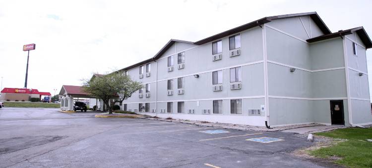奥马哈西南温德姆速8酒店(The Inn&Suites SW Omaha)图片