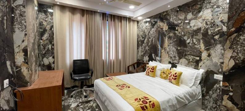 Hotel Sri Pranams Royal Grand图片