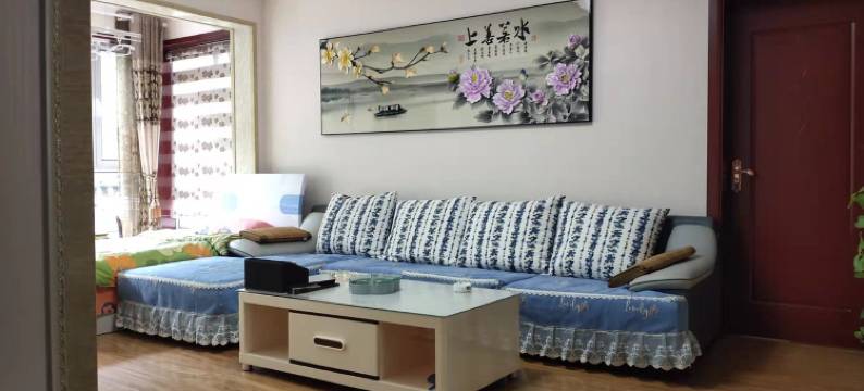 勇敢的心公寓(屋兰路1号分店)图片