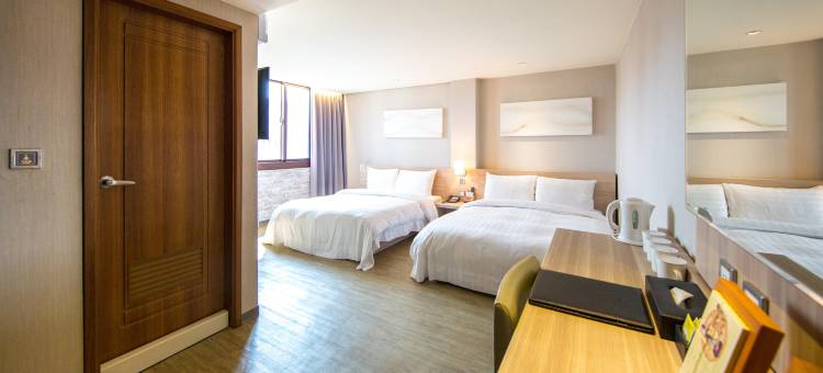 Unique Hotel 微笑73旅店图片