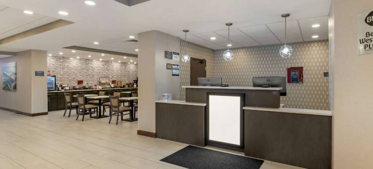贝斯特韦斯特优质酒店南荷兰/芝加哥南区(Best Western Plus South Holland/Chicago Southland)图片