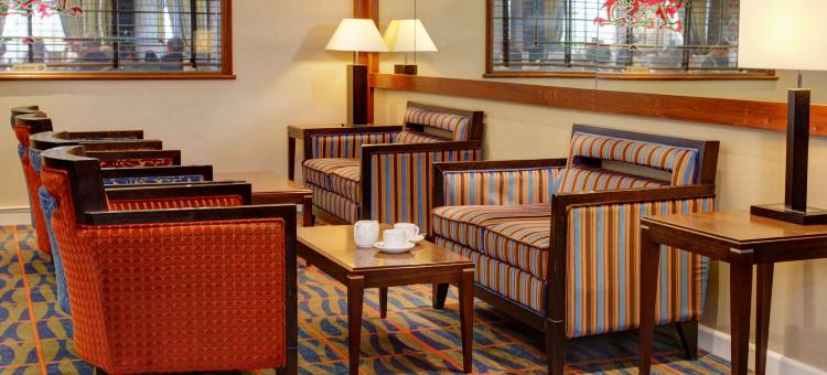 伯内特阿姆斯贝斯特韦斯特酒店(Best Western Aberavon Beach Hotel)图片