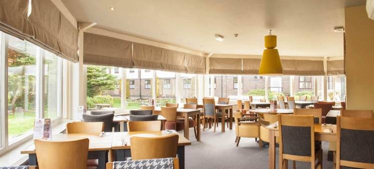 威勒尔赫斯沃尔普瑞米尔酒店(Wirral (Heswall))图片