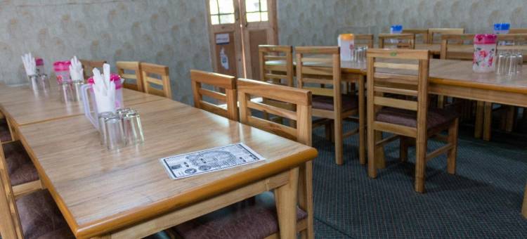 Fabhotel 克什米尔山镇(FabHotel Kashmir Hilltown)图片