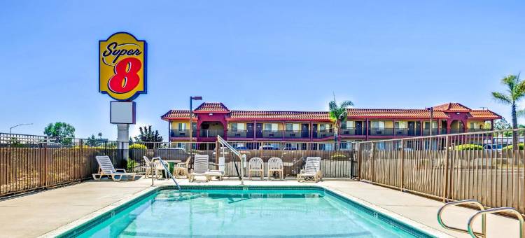 安大略阿普兰速8酒店(Super 8 by Wyndham Upland Ontario CA)图片