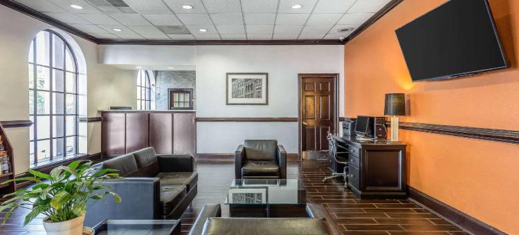 福赛斯凯艺酒店，近乔治亚州公共安全培训中心(Quality Inn Forsyth Near GA Public Safety Training Center)图片