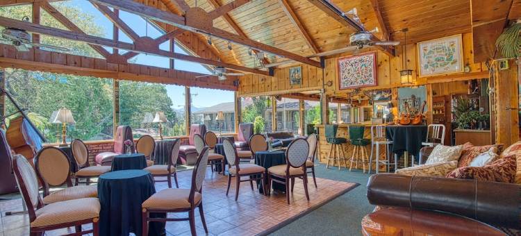 广场松果酒店(Piazza's Pine Cone Inn)图片