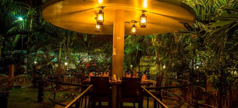 绿草酒店(Green Grass Hotel & Restaurant)图片