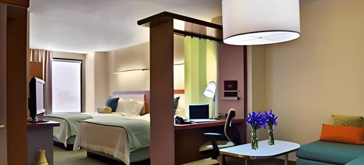 路易斯威尔市中心万豪SpringHill酒店(SpringHill Suites Louisville Downtown)图片