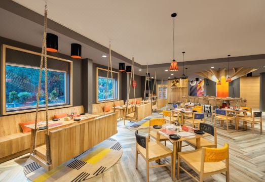 Ginger Jamshedpur Hotel Overview