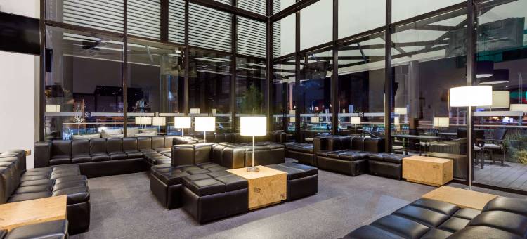 剑桥温德姆华美达酒店(Ramada by Wyndham Cambridge)图片