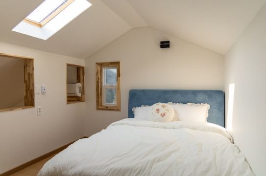 Gurye Flora Pension Hotel Overview