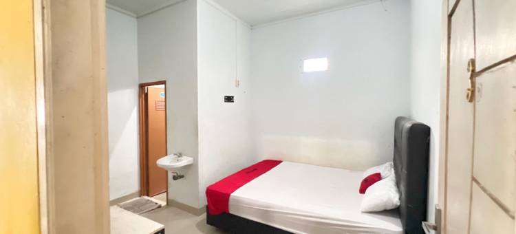 RedDoorz @ Kay Residence Waydadi Lampung图片