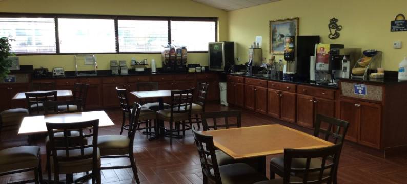 费耶特维尔南/95号公路49号出口戴斯酒店(Days Inn by Wyndham Fayetteville-South/I-95 Exit 49)图片