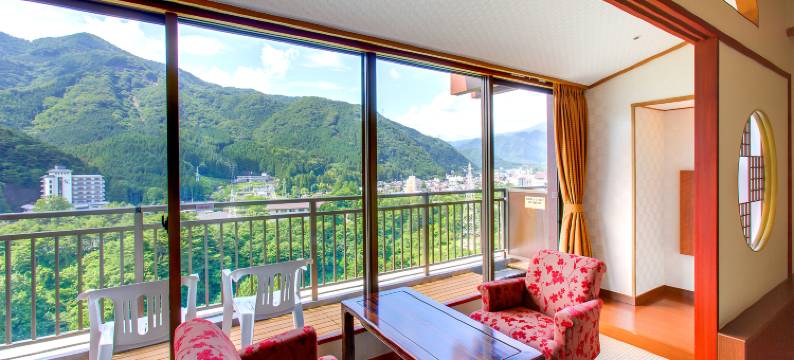 鬼怒川温泉日光鬼怒川三日月酒店(Kinugawa Hotel Mikazuki)图片