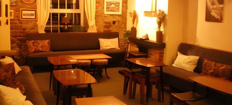 三只马蹄铁酒店(Three Horseshoes Inn)图片