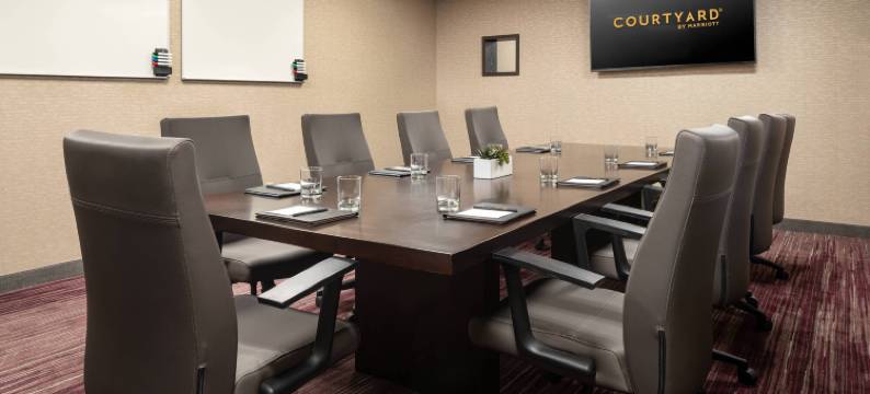 旧金山拉克斯珀兰丁/马林郡万怡酒店(Courtyard San Francisco Larkspur Landing/Marin County)图片