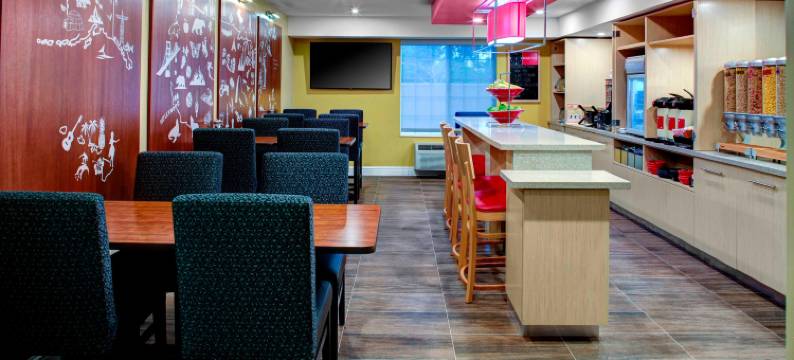 弗雷斯诺万豪TownePlace酒店(TownePlace Suites Fresno)图片