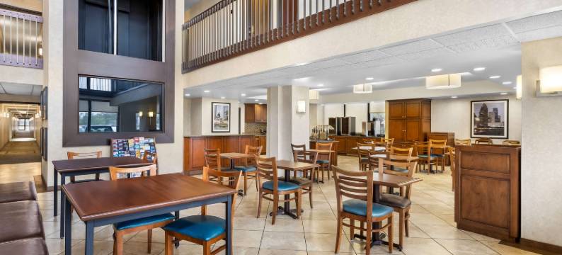 休斯顿霍比机场索内斯塔精选酒店(Sonesta Essential Houston Hobby Airport)图片