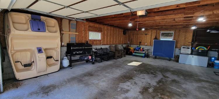 Lavish Renovated Lake Home on Shamineau - Highly Rated!图片