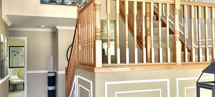 Grand Entryway Vaulted ceiling near Nike Intel 7 beds w/ 10% Discount for 7 Days图片
