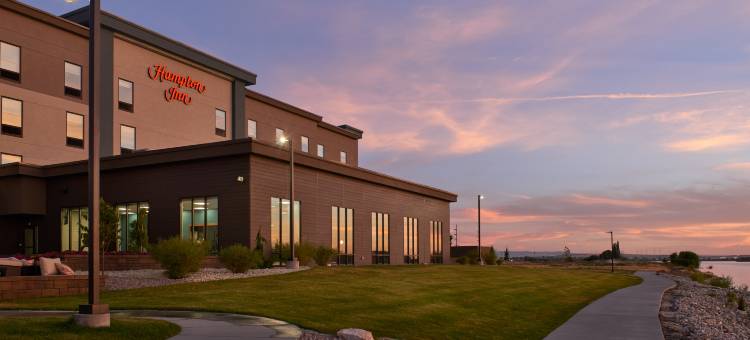 布尔利希尔顿欢朋酒店(Hampton Inn by Hilton Burley)图片