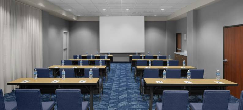 盐湖城沙滩万怡酒店(Courtyard Salt Lake City Sandy)图片