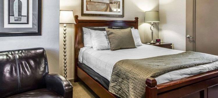 威莱斯市中心 - 66 号公路罗德威套房酒店(Rodeway Inn & Suites Williams Downtowner-Rte 66)图片