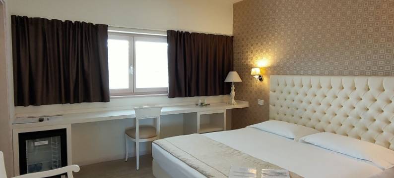 新歌剧旅馆(Nuova Opera Rooms)图片