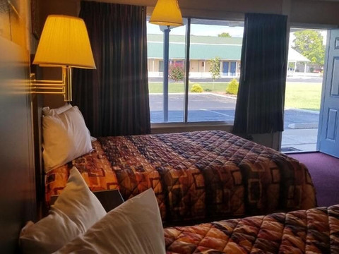 麦科明维尔苏格兰旅馆