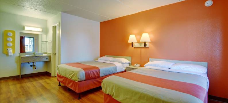 普林菲尔德奇科皮6号汽车旅馆(Motel 6 Chicopee, MA - Springfield)图片