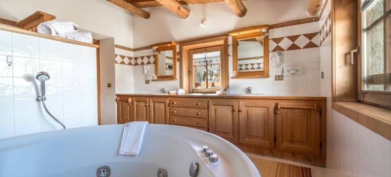 白塔卢勒塔住宿加早餐旅馆(Baita Luleta)图片