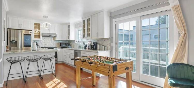 @ Marbella Lane - 白金汉宫洗衣房 + P(@ Marbella Lane - Buckingham Place Laundry + P)图片