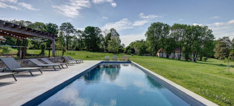 瓦什锻炼领域(Domaine des Forges de la Vache)图片