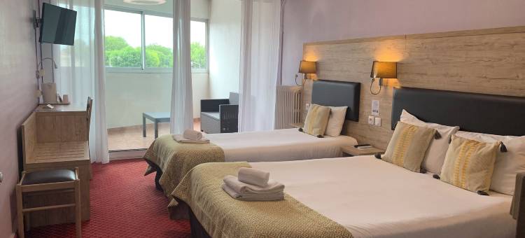 蓝色之夜布里特酒店(Brit Hotel Bleu Nuit)图片