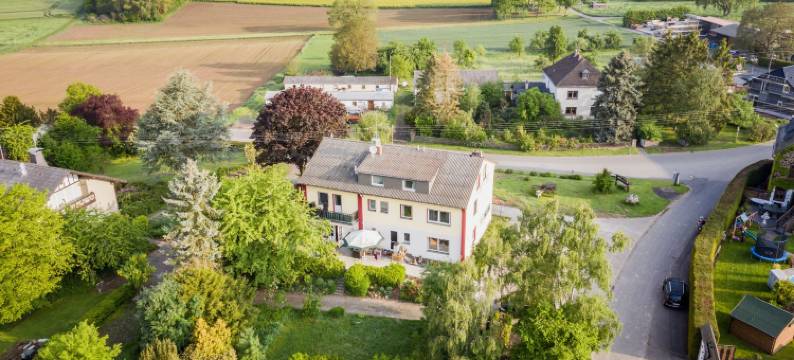 埃尔茨堡乡村别墅酒店(Landhaus Vor Burg Eltz)图片