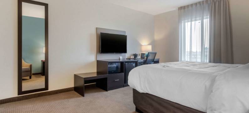 布里克顿医疗中心附近舒眠套房酒店(Sleep Inn & Suites Bricktown - Near Medical Center)图片