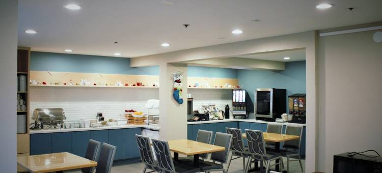 蒙特利海滨玛丽娜丽怡酒店(Country Inn & Suites by Radisson, Monterey Beachfront-Marina, CA)图片